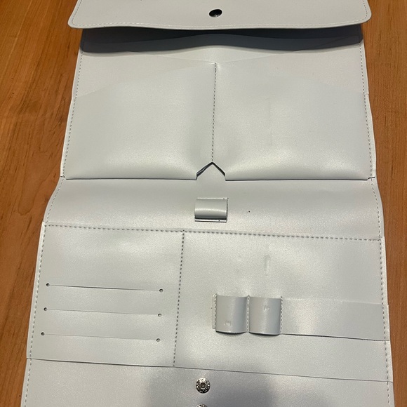 Glass Ladder & Co - Picture 3 of 4